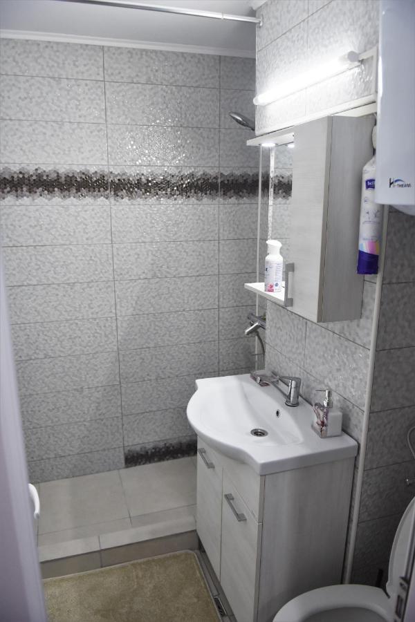נהויו 1St Apartment מראה חיצוני תמונה